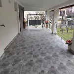 Apartman Vlasenica アパート *