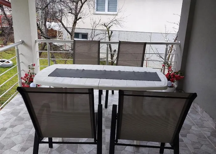 公寓 Apartman Vlasenica